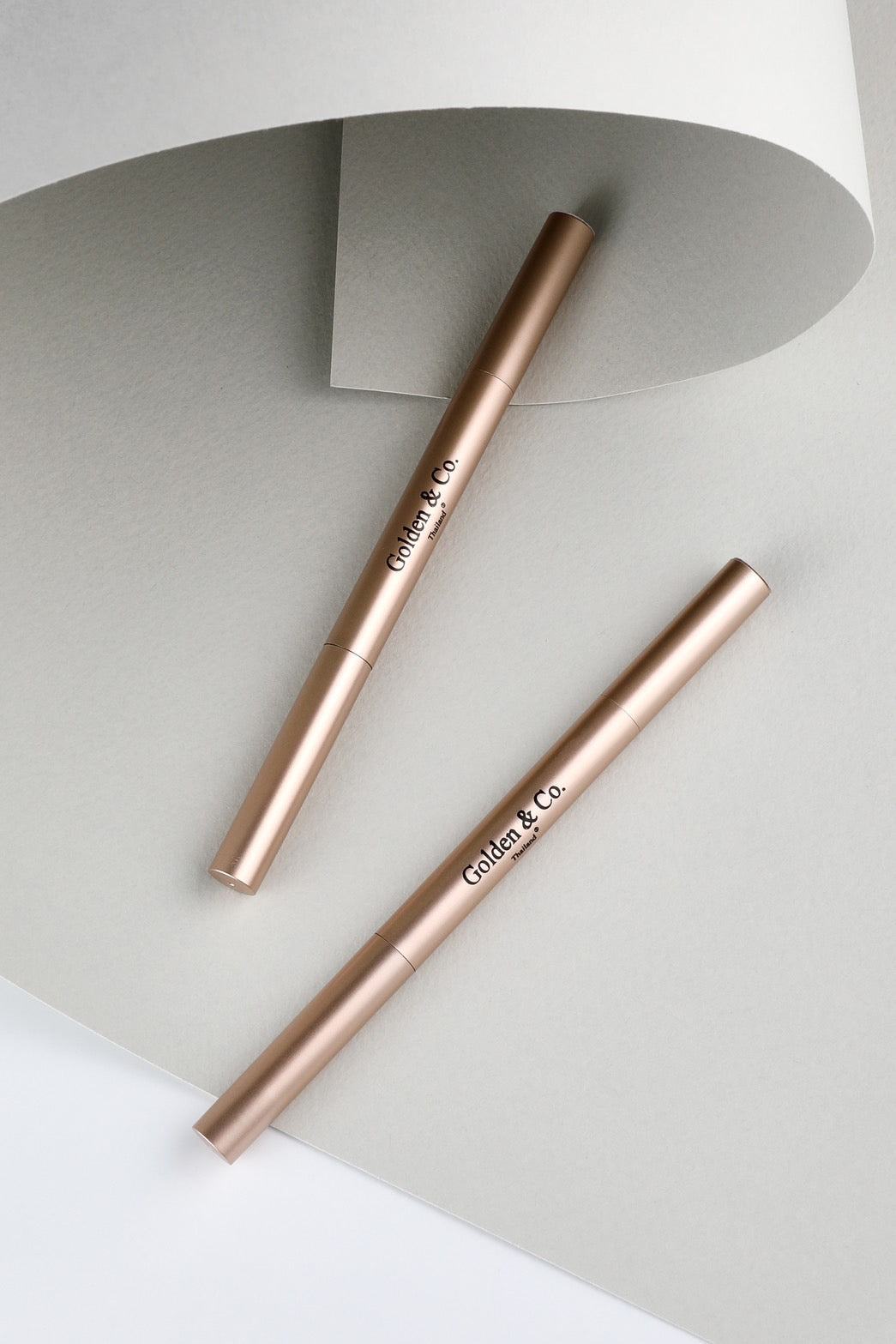 Golden & Co. #04 สี Cocoa