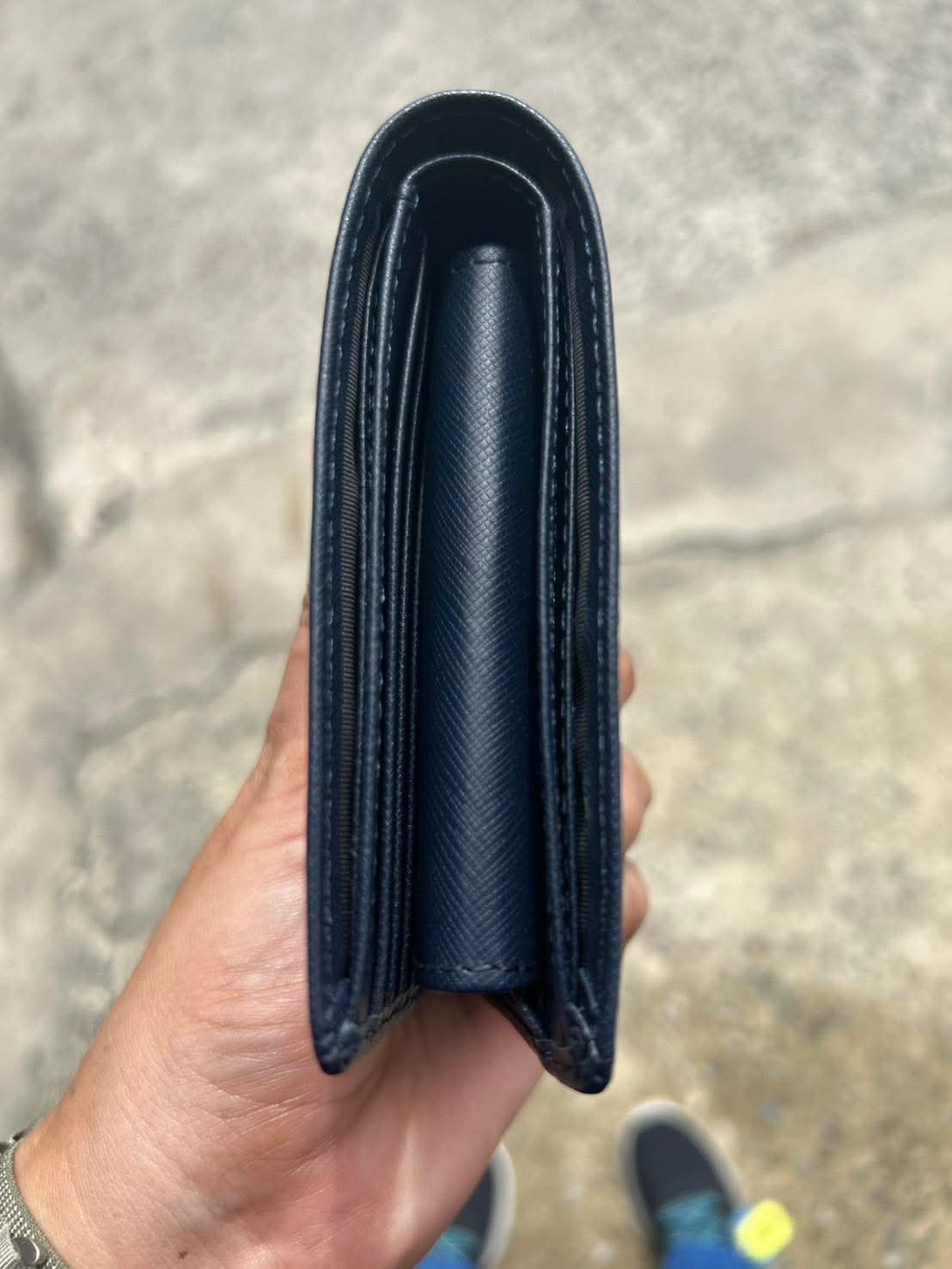 กระเป๋าสตางค์หนังวันแท้สำหรับผู้ชาย Golden & Co. รุ่น Mandel รหัส GCMM0014